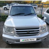 Mitsubishi Pajero iO 2.0 AT, 2000, 270 000 км, с пробегом, цена 370 000 руб.