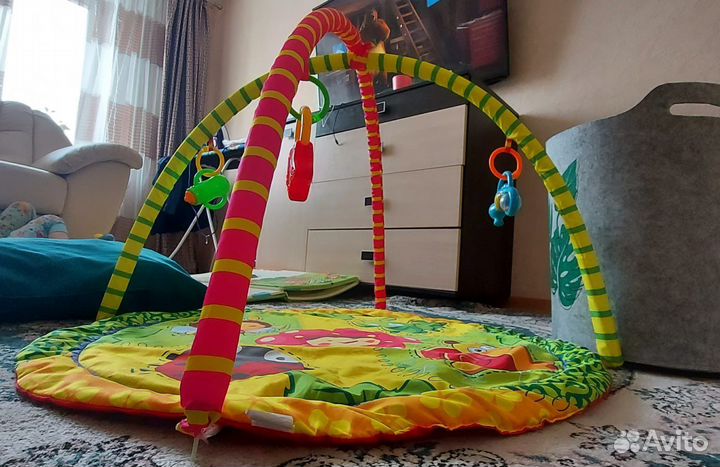 Развивающий коврик