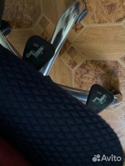 Стул офисный/компьютерный