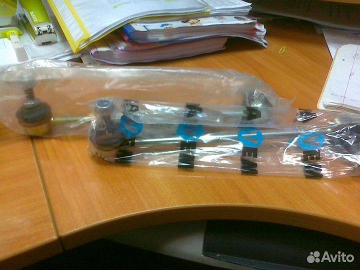 Стойки переднего стабилизатора. мерседес-бенц V230