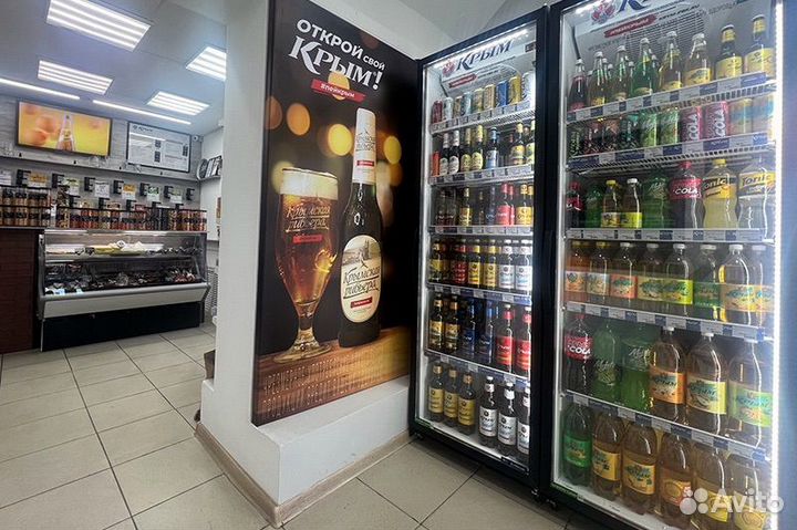 Продавец-кассир в фирменный магазин 