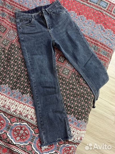 Джинсы женские