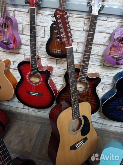 12 ти струнная гитара