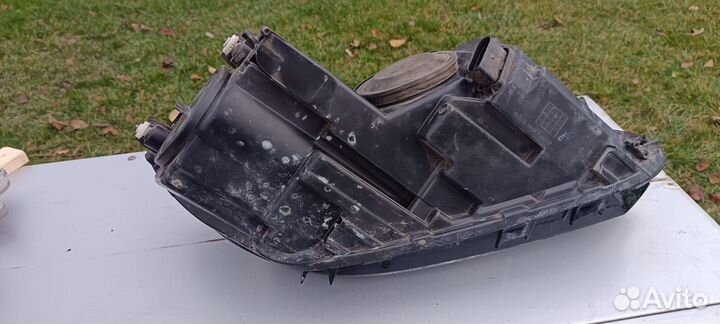 Фары для Hyundai Santa Fe