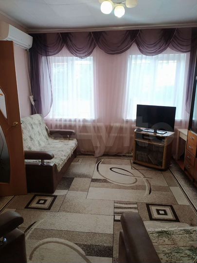 Дом 58 м² на участке 8 сот.