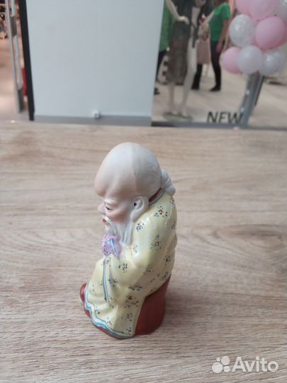 Винтажная статуэтка. Китайский фарфор