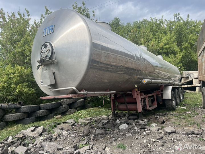 Полуприцеп химическая цистерна Magyar SR3MEB, 1992