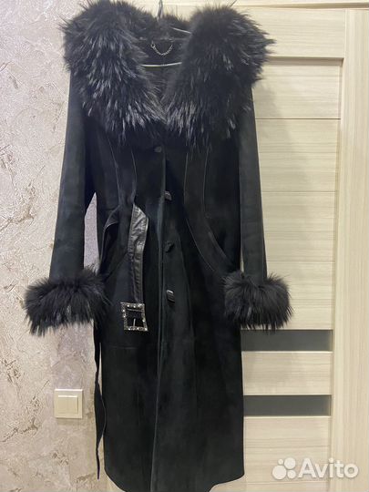 Дубленка натуральная женская черная 42 44