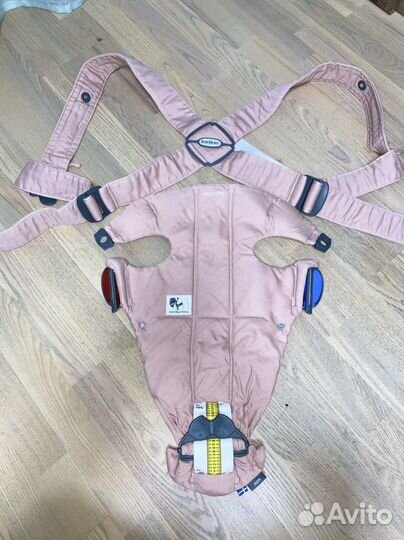 Рюкзак кенгуру babybjorn mini для девочки