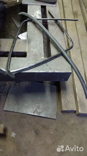 Молдинг заднего стекла mercedes w220