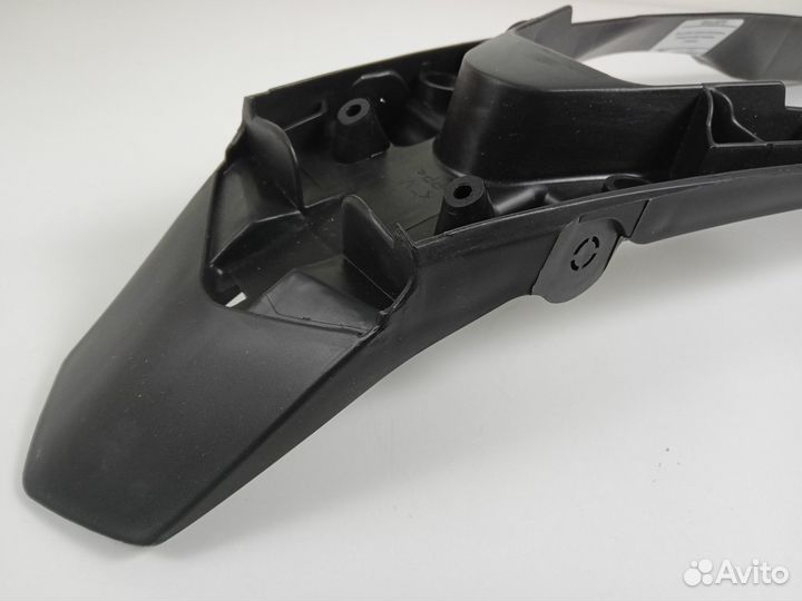 Крепление стоп сигнала KTM брызговик