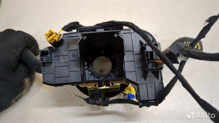 Переключатель поворотов и дворников Audi A4 (B6), 2002