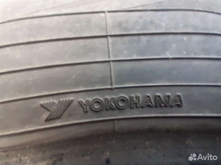 Yokohama BluEarth AE50 235/55 R18
