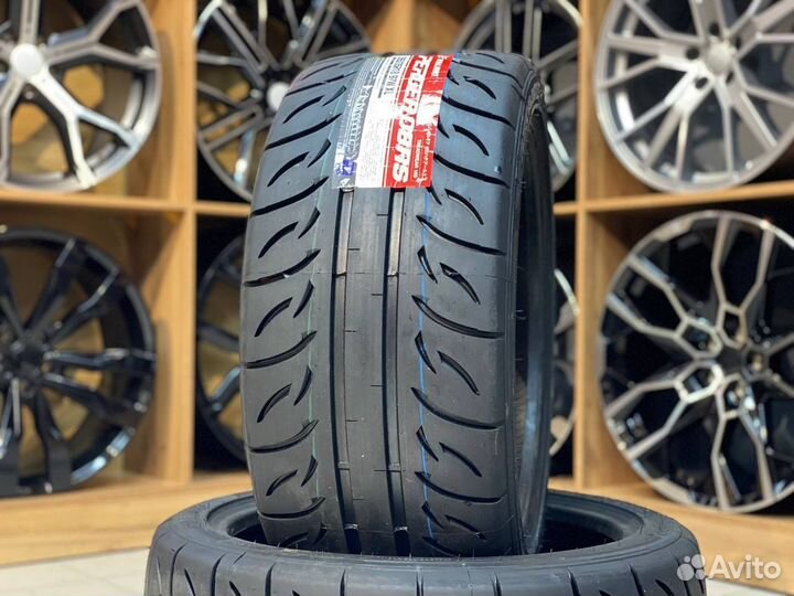 Valino Pergea 08RS 245/40 R17 97V