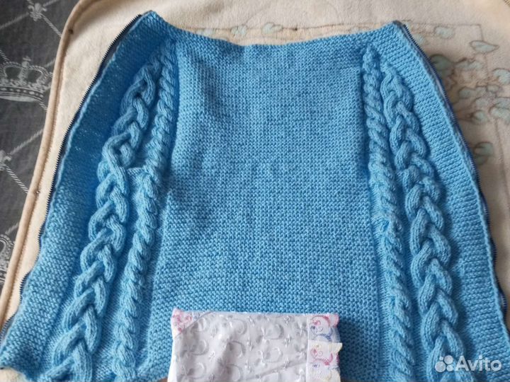 Вязаные детские вещи ручной работы