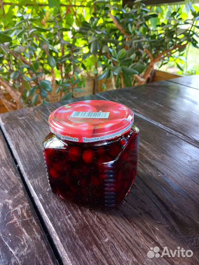 Вишнëвое варенье