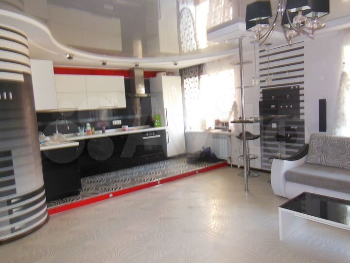 2-к. квартира, 65 м², 2/12 эт.