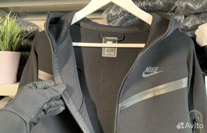 Кофта nike tech fleece