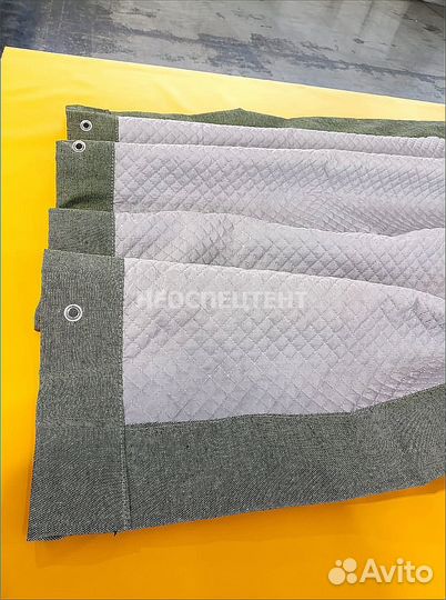 Брезентовая штора в гараж