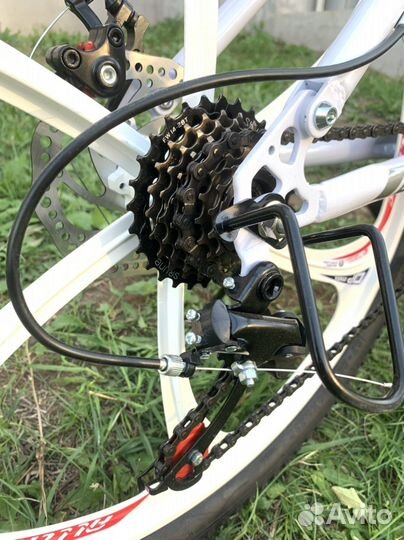 Велосипед Складной на литых дисках R26