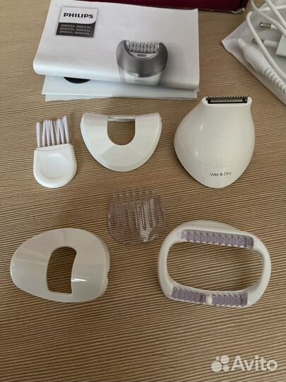 Эпилятор Phillips BRE632 Satinelle Advanced