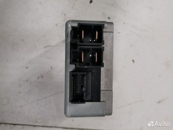 Блок управления Nissan Tiida хэтчбек HR16 2007