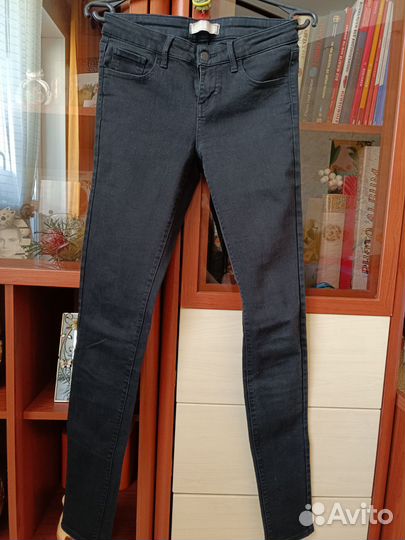 Джинсы levis, Uniqlo, esprit