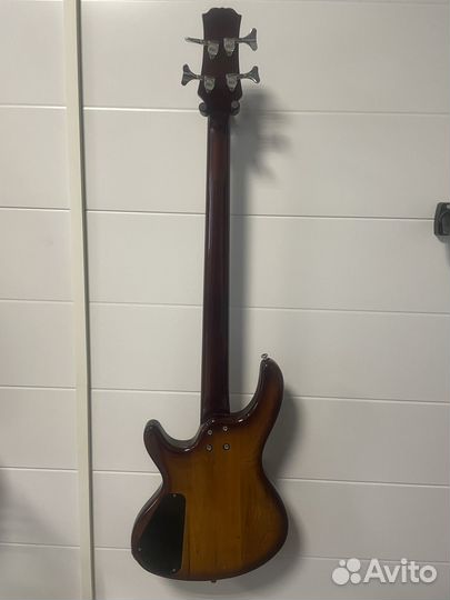Бас гитара Phil