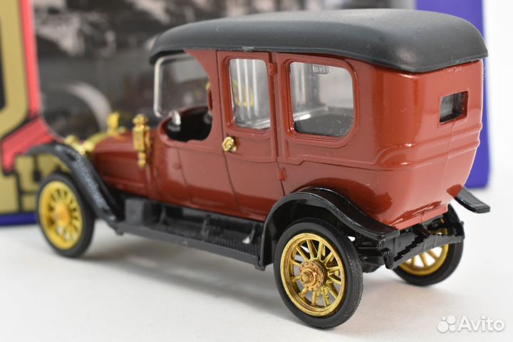 Руссо Балт Лимузин модель 1:43 СССР