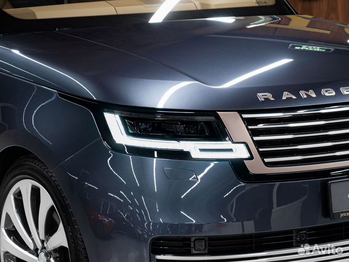 Land Rover Range Rover 4.4 AT, 2022, 143 км