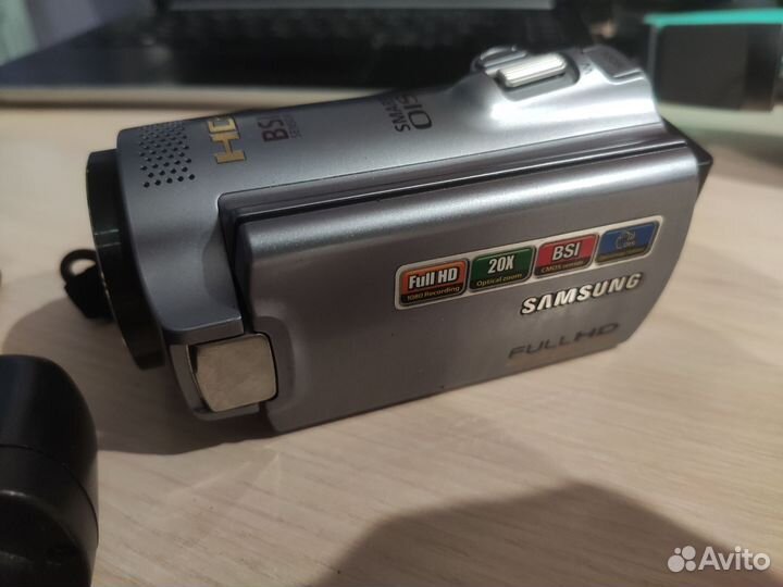 Видеокамера Samsung HMX-H200SP/XER