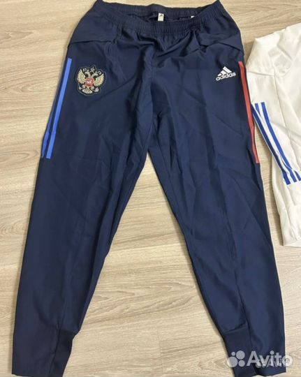 Парадный спортивный костюм