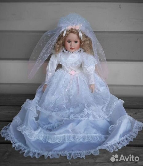 Кукла фарфоровая коллекционная большая