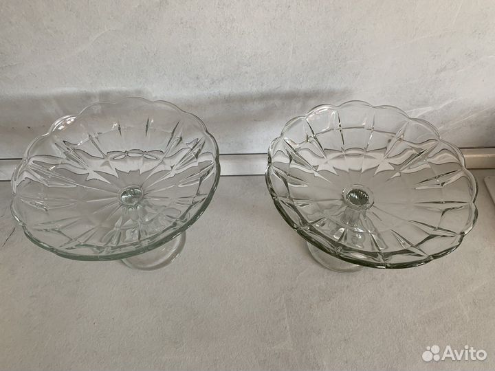 Ваза на ножке