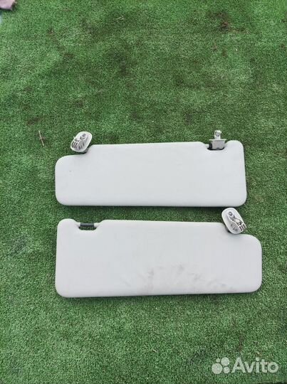 Козырек солнцезащитный Renault Logan 2