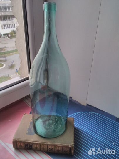 Бутылка стеклянная