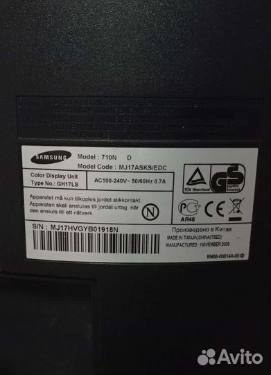 Монитор Samsung