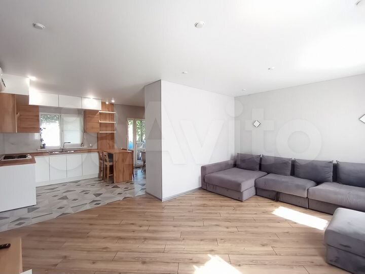 Дом 110 м² на участке 5 сот.