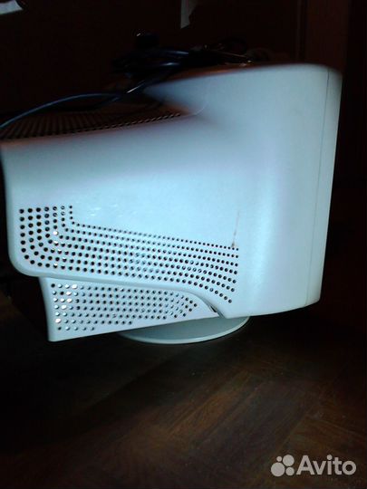 Монитор ЭЛТ 17 дюймов. Samsung SyncMaster 795DF