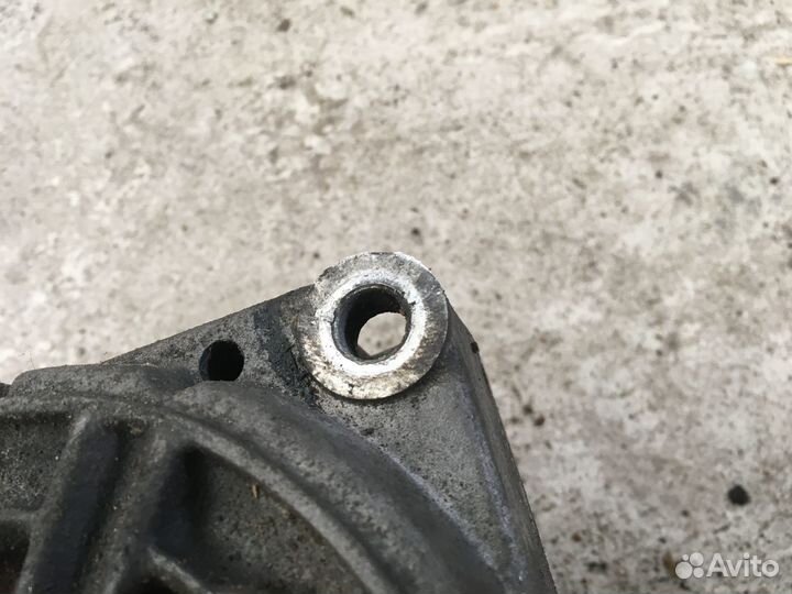 Генератор Mercedes W210 (3971)