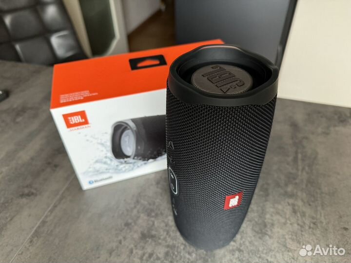 Колонка JBL charge 4 harman