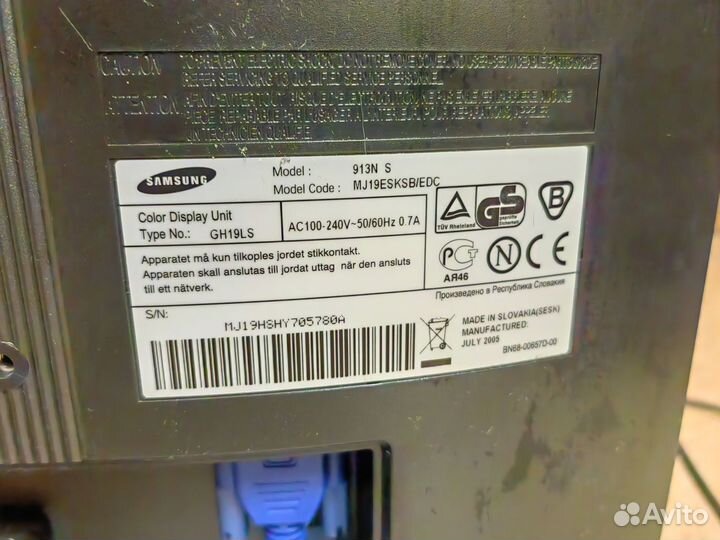 Монитор Samsung
