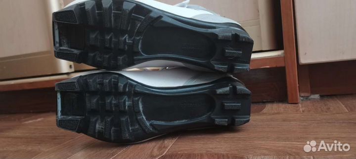 Ботинки для беговых лыж Madshus Amica 80