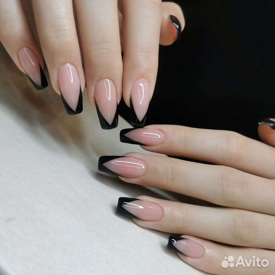 Наращивание ногтей