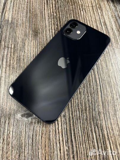 iPhone 12, 64 ГБ