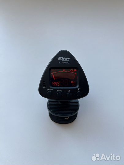 Тюнер для гитары