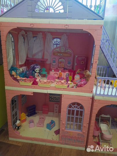 Домик кукольный