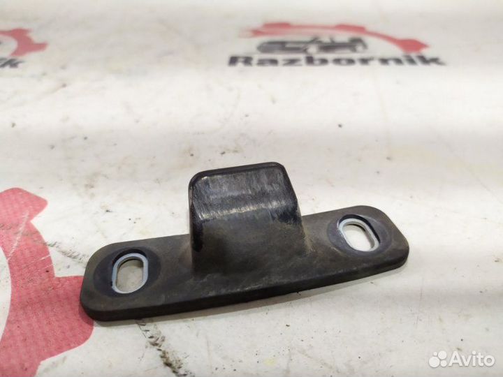 Ограничитель двери Mercedes Vito W639 2.1D 2006