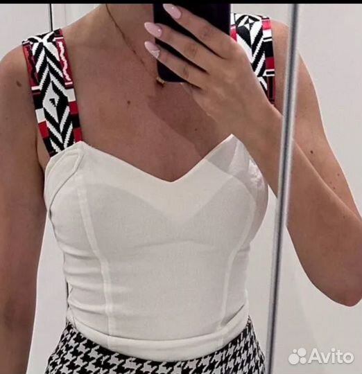 Топ/майка фирменная белая 42 (s)