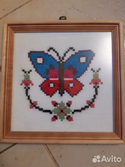 Картина ручная вышивка Бабочка